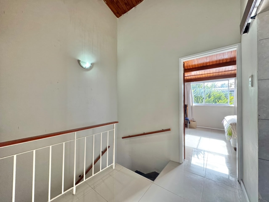 2 Bedroom Property for Sale in Kenilworth Western Cape